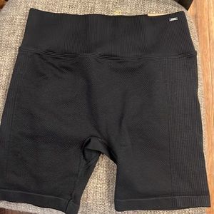 PINK VS black seamless biker shorts size medium